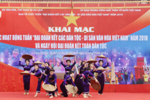 Tôn vinh truyền thống đại đoàn kết toàn dân tộc