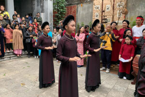 Gìn giữ những giá trị truyền thống tại “Tết phố”