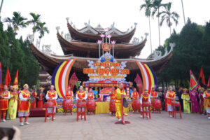 Khai hội chùa Hương xuân Canh Tý 2020