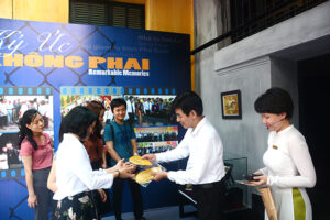 Trải nghiệm tham quan Di tích Nhà tù Hỏa Lò với nhiều dịch vụ miễn phí và ưu đãi hấp dẫn