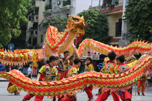 Phố đi bộ Hồ Gươm rộn ràng nhịp điệu múa rồng
