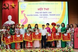 Phụ nữ Quốc Oai duyên dáng, tài năng, thanh lịch