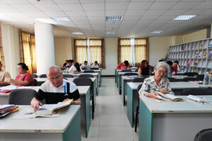 Tăng cường hoạt động phục vụ người cao tuổi trong các thư viện công cộng