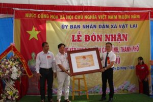 Lễ đón nhận bằng Di tích lịch sử, kiến trúc cấp Thành phố đền Vù
