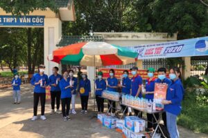 Phúc Thọ chung tay đẩy lùi dịch COVID-19
