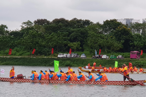 Hội bơi chải truyền thống làng Yên Duyên