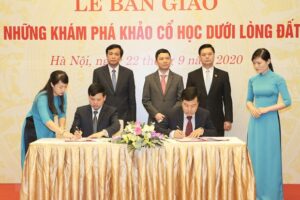Lễ bàn giao khu trưng bày những khám phá khảo cổ học dưới lòng đất Nhà Quốc hội