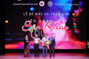  Bạch đàn liễu và Người tốt nhà số 5 giành giải Vàng Liên hoan sân khấu Thủ đô lần thứ IV-2020
