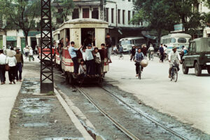 Ngắm “Hà Nội 1967 – 1975” qua góc nhìn của nhiếp ảnh gia nổi tiếng người Đức