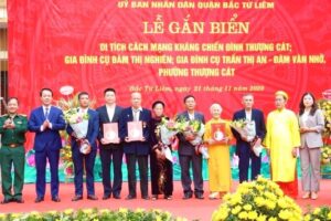 Quận Bắc Từ Liêm tổ chức Lễ gắn biển Di tích cách mạng kháng chiến