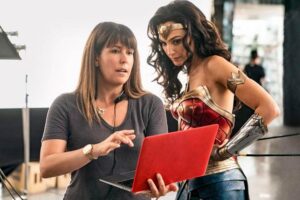 Cẩm nang cần biết trước khi ra rạp gặp chị đại DC trong bom tấn “Wonder Woman 1984”