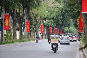 Tích cực hoàn thành công tác trang trí, tuyên truyền chào mừng Đại hội Đảng trước 15/1