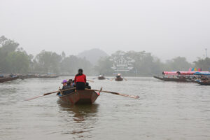Tăng cường tuyên truyền nêu cao ý thức phòng, chống dịch Covid-19 tại lễ hội chùa Hương năm 2021