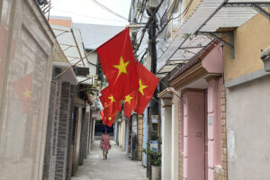 Quận Ba Đình sẽ hoàn thành công tác trang trí tuyên truyền cho bầu cử trước ngày 18/5
