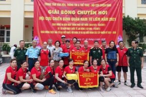 Khai mạc Giải bóng chuyền hơi cựu chiến binh quận Nam Từ Liêm năm 2021
