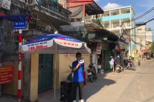 Tuổi trẻ Hoàng Mai xung kích trên mặt trận chống dịch với đội hình “Loa kéo thanh niên”