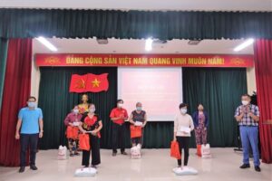 Quận Cầu Giấy: Không ai bị bỏ lại phía sau trong đại dịch