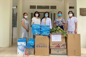 Phụ nữ quận Nam Từ Liêm chung tay phòng, chống dịch Covid-19