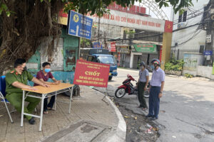 Hà Nội khen thưởng 211 tập thể, 351 cá nhân có thành tích trong phòng, chống dịch Covid-19