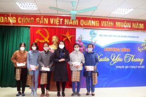 Chương trình “Xuân yêu thương” năm 2022  đến với phụ nữ huyện Chương Mỹ