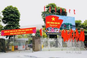 Quận Hà Đông đẩy mạnh tuyên truyền kỷ niệm 92 năm Ngày thành lập Đảng và mừng Xuân Nhâm Dần 2022