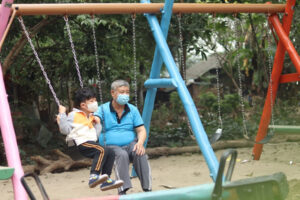Cải tạo bãi đất ô nhiễm thành không gian công cộng đa chức năng khu vực bờ vở sông Hồng