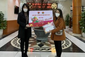 Quận Nam Từ Liêm triển khai chương trình  “ Xuân yêu thương – Tết sẻ chia” năm 2022