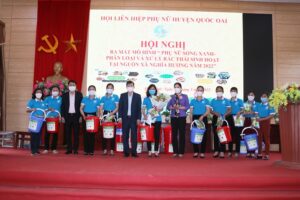 Huyện Quốc Oai ra mắt mô hình  “Phụ nữ sống xanh” – phân loại và xử lý rác thải sinh hoạt tại nguồn