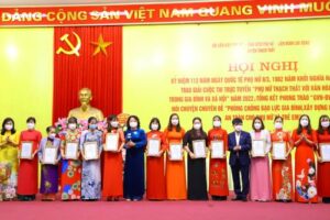 Thạch Thất: Nói chuyện chuyên đề “Phòng chống bạo lực gia đình, xây dựng môi trường an toàn cho phụ nữ và trẻ em”