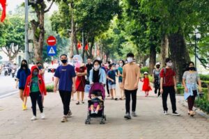 Phố đi bộ Hồ Gươm hoạt động trở lại từ 18/3