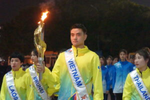 Linh thiêng Lễ xin lửa thắp đuốc SEA Games 31