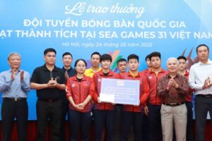 Lễ trao thưởng đội tuyển bóng bàn Việt Nam đạt thành tích tại SEA Games 31