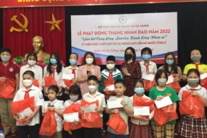 Quận Hai Bà Trưng triển khai nhiều hoạt động thiết thực  nhân “Tháng nhân đạo 2022”