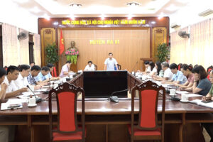 Ba Vì họp đánh giá kết quả cuộc thi “Xây dựng và giữ gìn thôn, xóm, ngõ sáng – xanh – sạch – đẹp và an toàn” tháng 6/2022