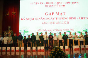 Huyện Mê Linh tổ chức gặp mặt tri ân người có công dịp 27/7
