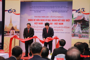 Triển lãm tài liệu, ảnh, hiện vật và sách về quan hệ đặc biệt Việt Nam – Lào