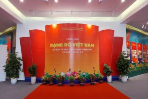 Triển lãm “Rạng rỡ Việt Nam”: Trưng bày giới thiệu hơn 150 bức ảnh về chặng đường lịch sử vẻ vang, hào hùng của dân tộc          