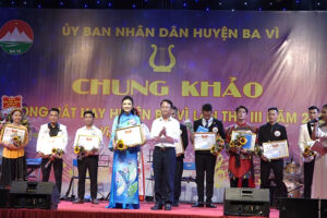 Chung khảo cuộc thi Giọng hát hay huyện Ba Vì năm 2022