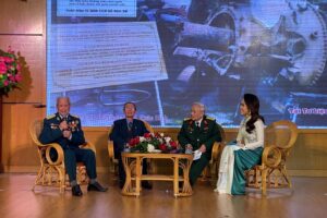 Quận Ba Đình gặp mặt, giao lưu nhân chứng lịch sử kỷ niệm 50 năm Chiến thắng “Hà Nội – Điện Biên Phủ trên không” 