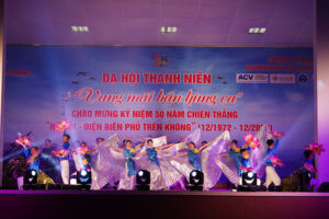 Chương trình nghệ thuật Dạ hội Thanh niên “Vang mãi bản hùng ca” kỷ niệm 50 năm chiến thắng “Hà Nội – Điện Biên Phủ trên không”