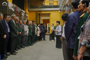 Trưng bày chuyên đề “Phút hồi sinh”