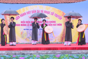 Đặc sắc Liên hoan “Hát Dân ca và Nhạc cổ truyền huyện Phúc Thọ năm 2023”