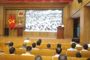 Quận ủy Ba Đình học tập chuyên đề về phát huy giá trị văn hóa, truyền thống