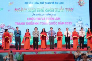 Khai mạc “Ngày hội Thế giới tuổi thơ – Trao giải thưởng Cuộc thi và Triển lãm tranh thiếu nhi toàn quốc năm 2023”