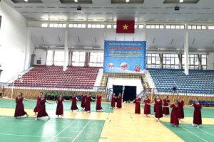 Gần 300 vận động viên tham gia Giải Thể dục dưỡng sinh trung, cao tuổi quận Hà Đông năm 2023