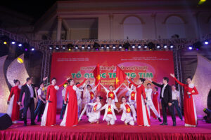 Chương trình biểu diễn nghệ thuật “Tổ quốc trong tim”