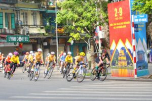 Sôi nổi Giải đua xe đạp Hà Nội mở rộng lần thứ V năm 2023