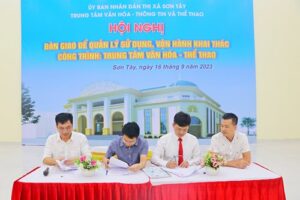 Bàn giao Công trình cải tạo, nâng cấp  Trung tâm văn hóa – Thể thao thị xã Sơn Tây