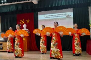 Huyện Ứng Hòa: Nhiều hoạt động thiết thực chăm lo cho người cao tuổi