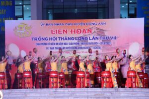 Tưng bừng Liên hoan Trống hội Thăng Long huyện Đông Anh lần thứ VII